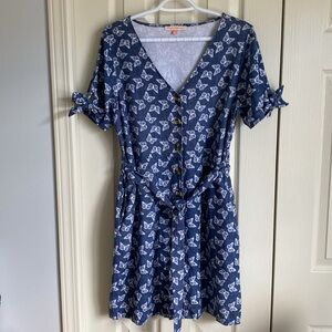 DONATED ❌English Laundry Butterflies 🦋 linen v neck button down blue size M